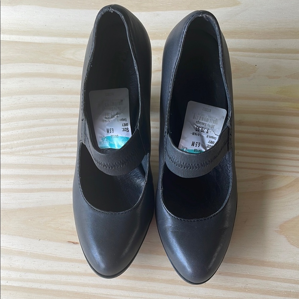 Born Black Heels Mary Jane Style - Picture 2 of 13